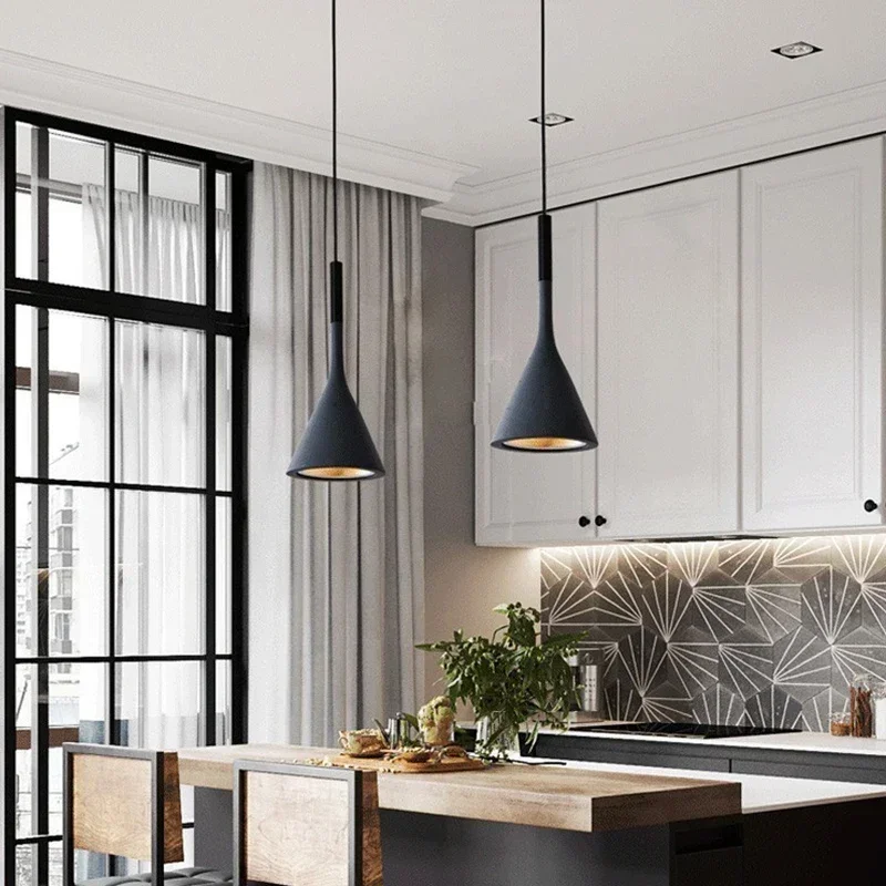Kitchen Appliances Table - Nowoczesne lampy wiszące Led czarny biały
